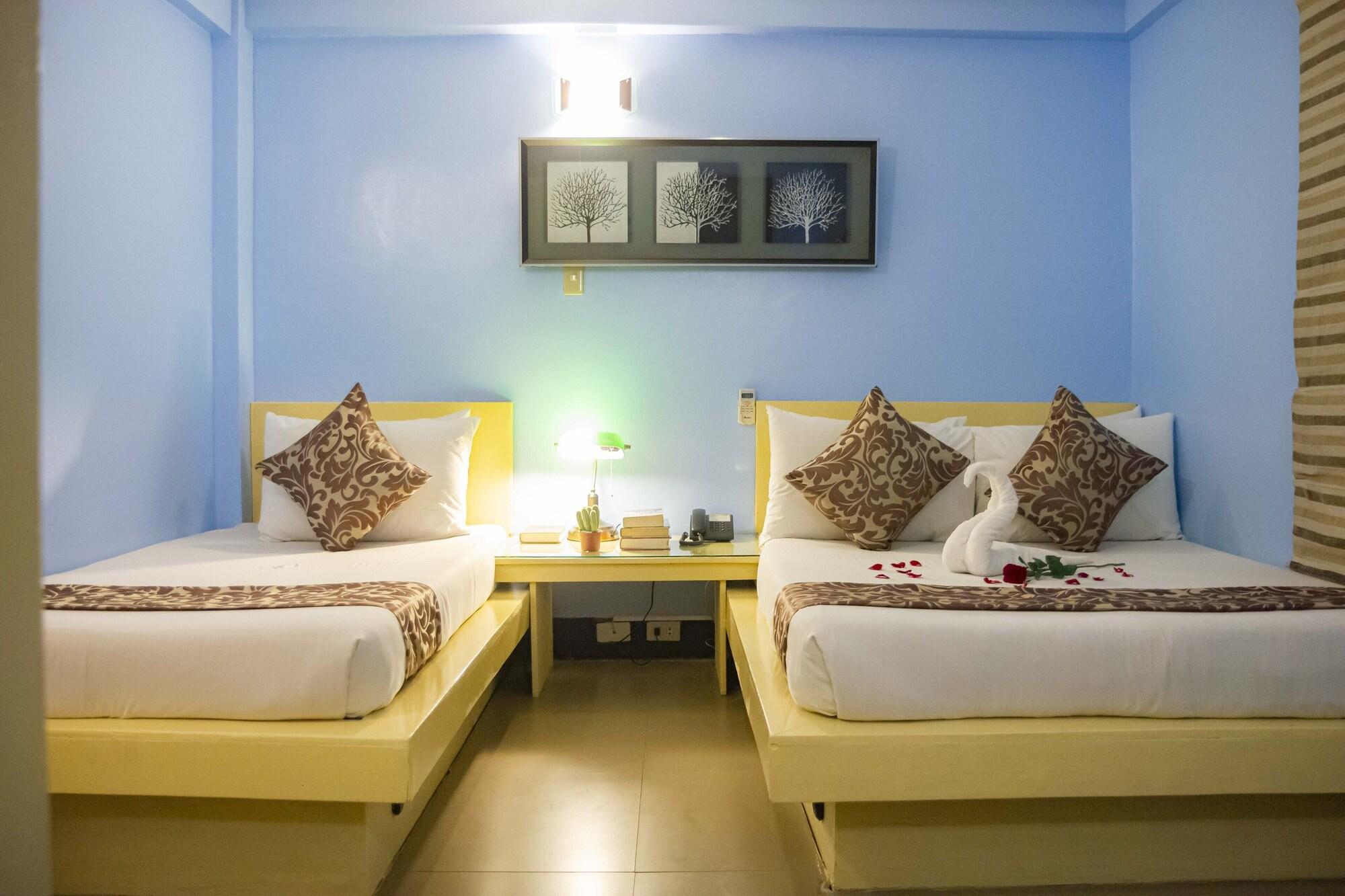 Franchise One Hotel Makati City Ngoại thất bức ảnh