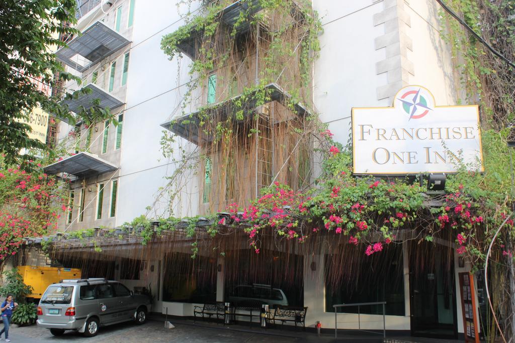 Franchise One Hotel Makati City Ngoại thất bức ảnh