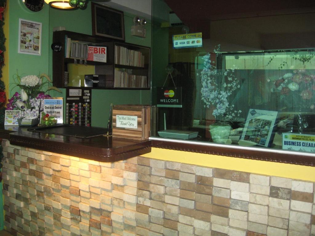 Franchise One Hotel Makati City Ngoại thất bức ảnh